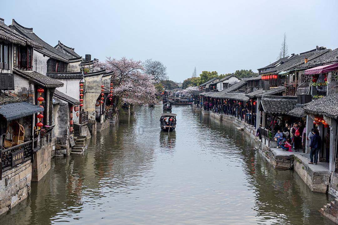 如何看待公安部交管局发出中秋小长假交通安全预警？游戏画面
